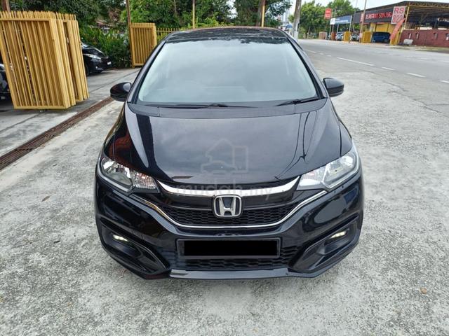 2020 Honda JAZZ 1.5 E (LOAN KEDAI/BANK/CREDIT) - 3