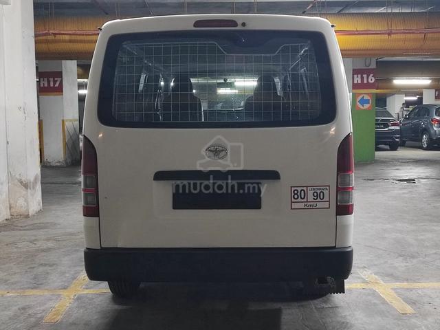 2019 Toyota HIACE 2.5 KDH200R ENHANCED (M) - 5