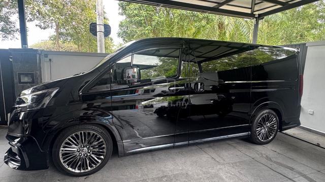 2020 Toyota GRANACE 2.8 PREMIUM (A) WALD BODYKIT - 5
