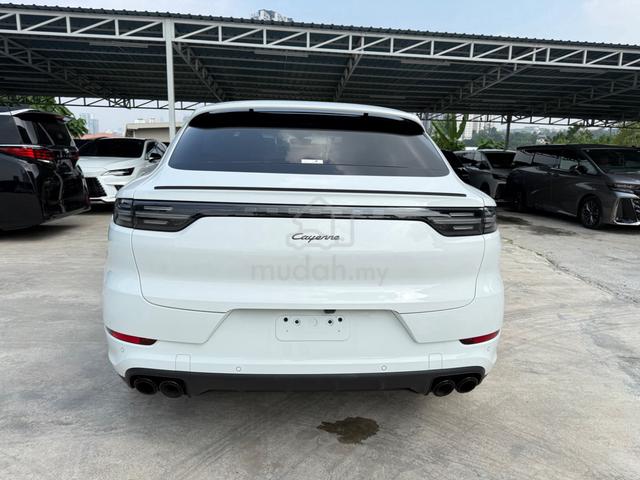 2022 Porsche CAYENNE Platinum Edition 3.0 V6 COUPE - 4