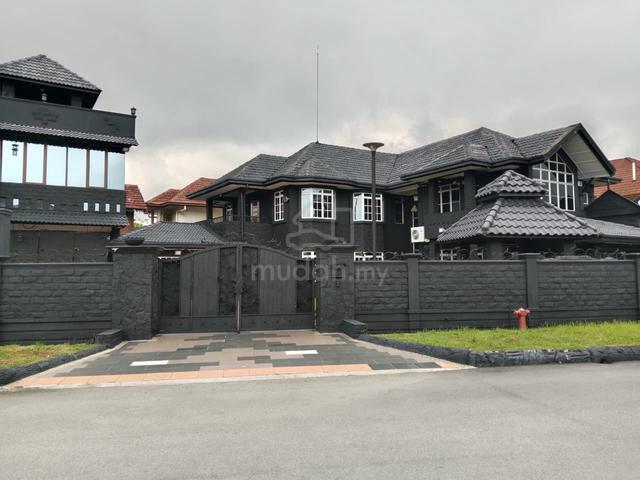 Bandar Seri Putra Bangi  Semi D Corner 7000sf Selling  1