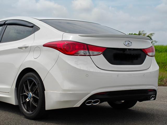 2013 Hyundai ELANTRA 1.8 PREMIUM (A) Sundoof King - 4