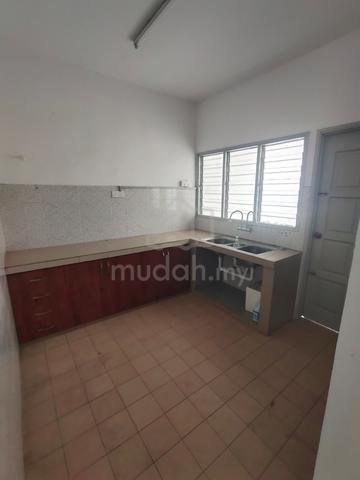 Usj 11 double storey house 1