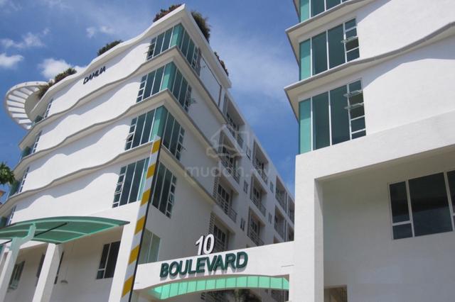 Fully Furnished Office Unit for Sale at Sungai Kayu Ara Damansara 1