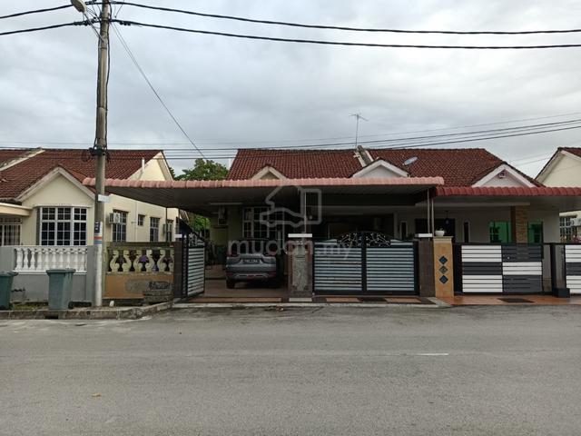 RUMAH LAWA di tengah2 PEKAN KEPALA BATAS NK DIJUAL SEGERA 🥰🥰🥰 1