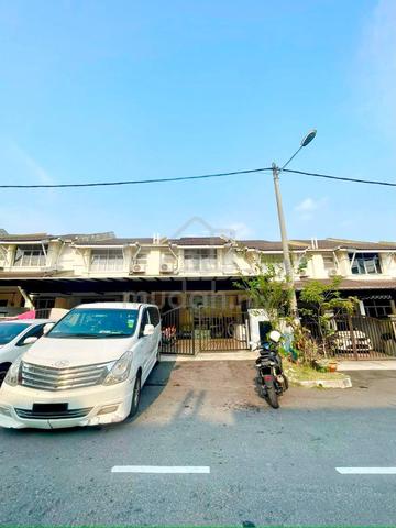 Renovated Double Storey Terrace Taman Jelok Impian Kajang 1
