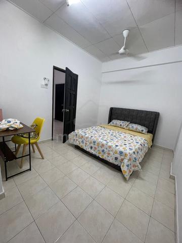 Hata Square Private Room for Rent Bilik Sewa Hata Square August 1