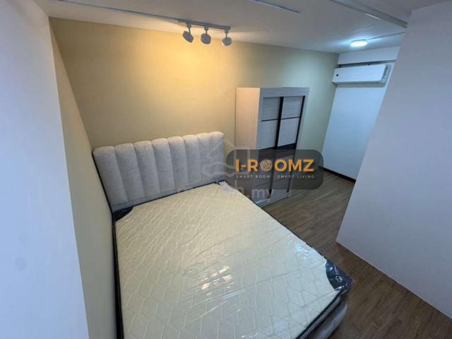 Super Middle Room Bilik Sewa Furnished Low Deposit Pinnacle Petaling 1