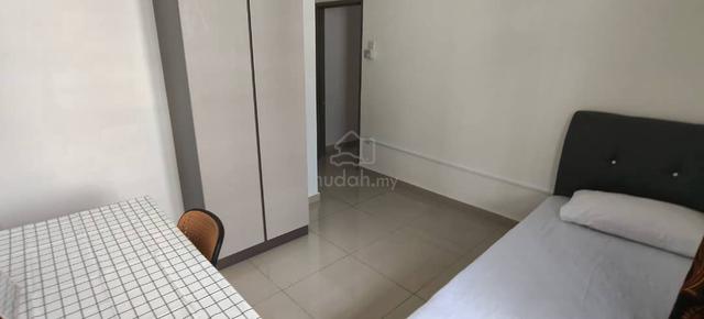 Room for Rent 1
