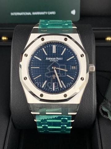 Audemars Piguet Royal Oak Jumbo Extra Thin Blue Di Watches