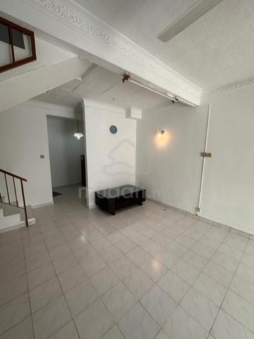 Taman Sri Rampai 2 storey 3b2b house for rent 1