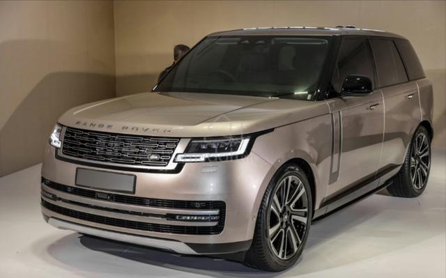2023 RANGE ROVER 4.4 VOGUE P530 LWB Autobiograp UK - 2