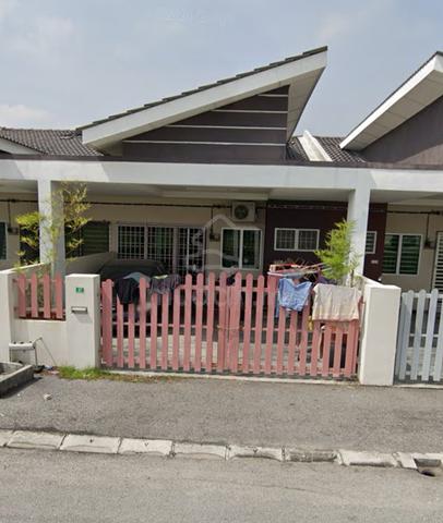 Single Storey End lot House at Desa Sri Wang Lahat 1