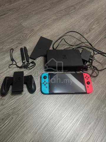 Nintendo Switch Jailbreak OLED 256gb used - photo 2 of 2