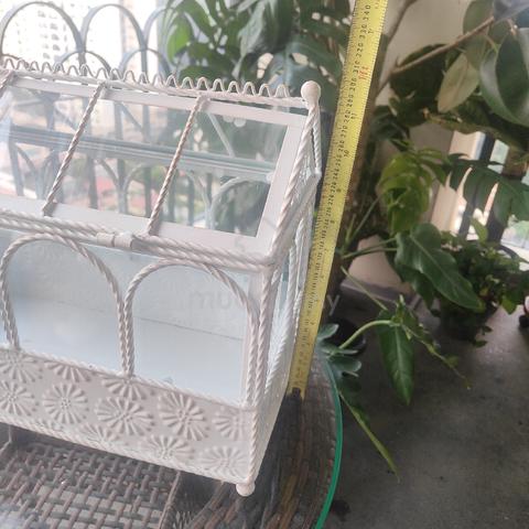 Carousel Image