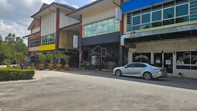 Bukit Jelutong D'Bayu commercial shoplot unit for rent 1