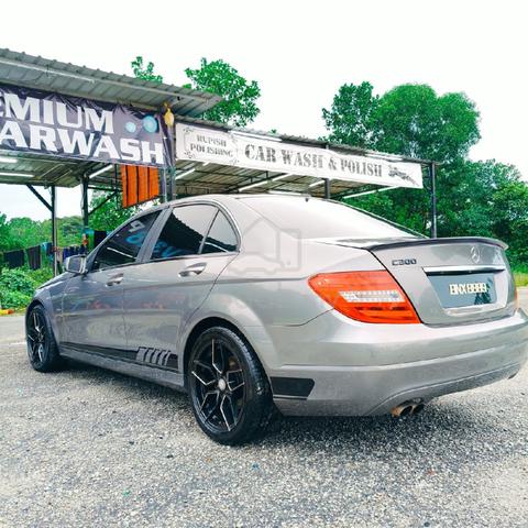 2012 Mercedes Benz C180 CGI BlueEFCY - 4