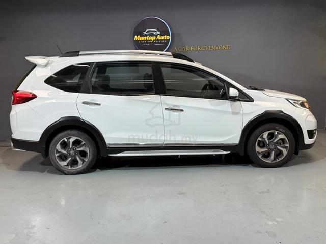 2017 Honda BR-V 1.5 V -- (A) Free Warranty BRV - 4
