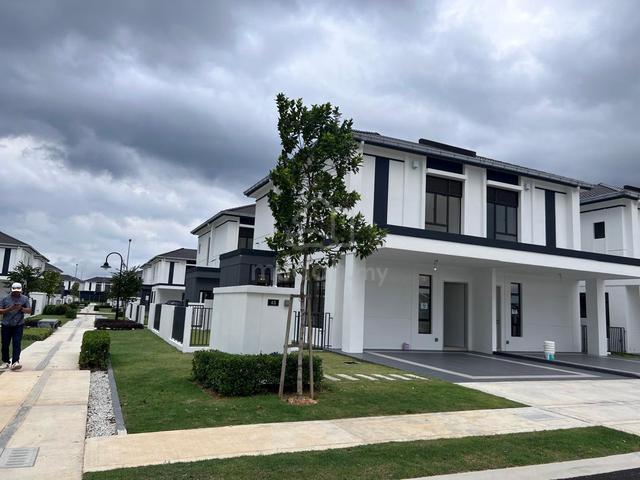 Regent Garden Double Storey 1
