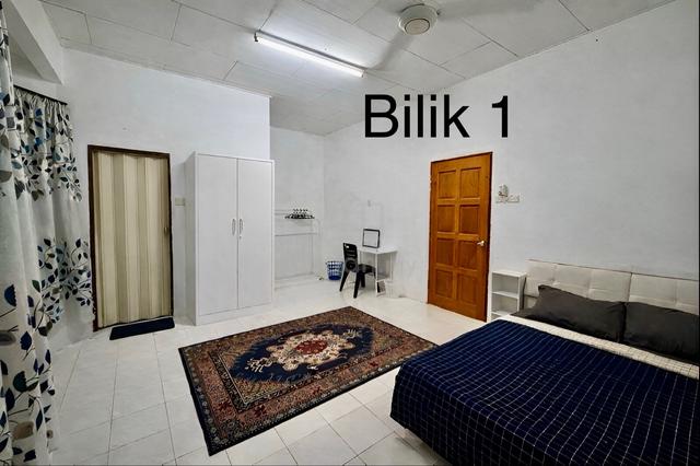 Bilik Sewa Lelaki 1