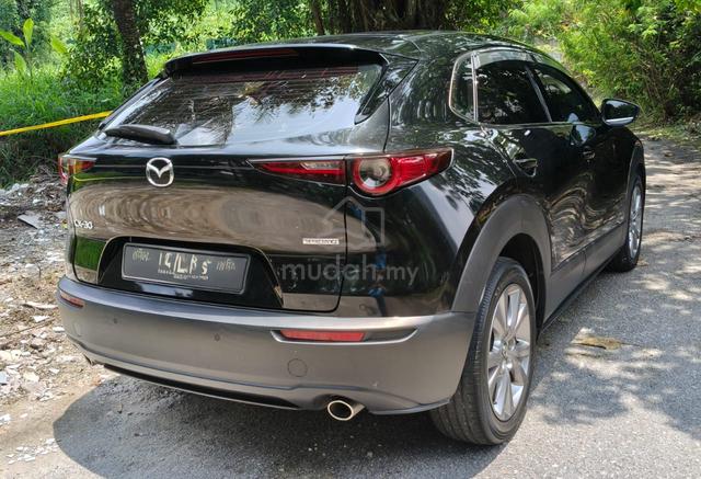 Mazda CX-30 2.0 2WD (A) 2023 WARNA HITAM MENAWAN - 4