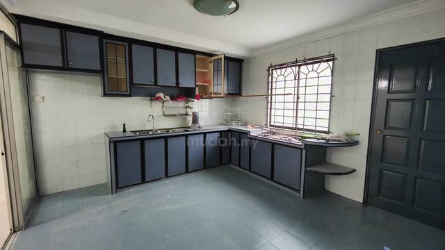 [FREEHOLD] Cheng Perdana 20'x70' 2 storey terrace house 4