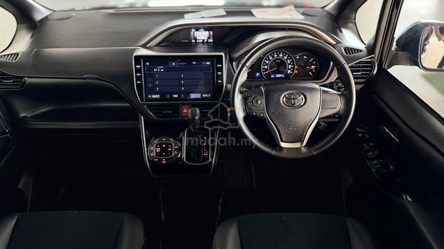 2021 Toyota VOXY 2.0 ZS KIRAMEKI III (A) - 3