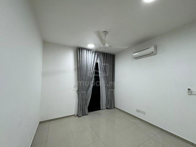Parkland Residence @ Kajang 2 1