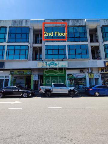 2nd Floor Office Space / Rumah Kedai at Lorong Tun Ismail (3 Aircond) 1