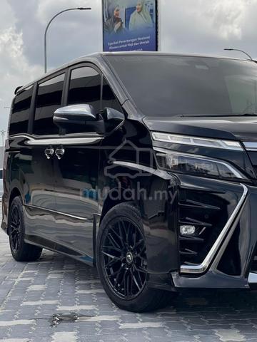 2019 Toyota VOXY 2.0 ZS KIRAMEKI II (CAR KING) - 3