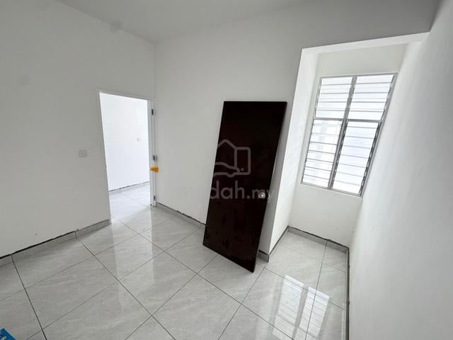 TownHouse @ Bandar Putra Kulai , JB 5