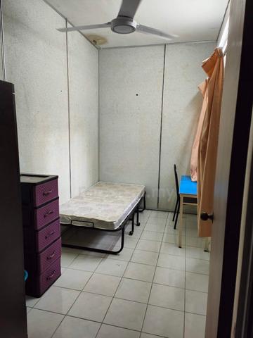 Shah Alam Sri Kemuning Apt. Single Room Ground Floor for Rent (Female) 1