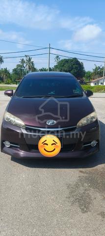 2013 Toyota WISH 1.8 S FACELIFT (A) - 3