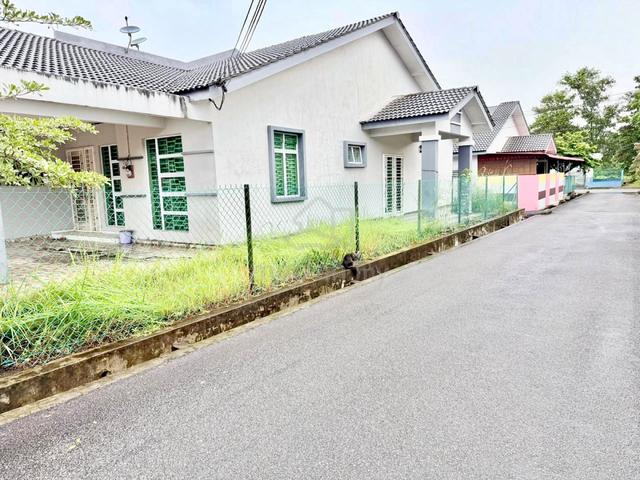 End Lot Teres Setingkat Taman Bukit Katil Damai Bukit Katil Melaka 1