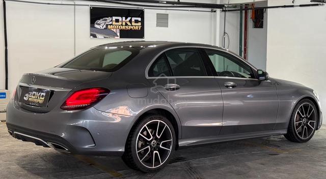 2019 Model :Mercedes Benz C300 Amg - 4