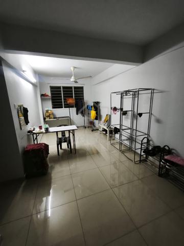 Bilik Untuk Disewa - Bayan Lepas 1