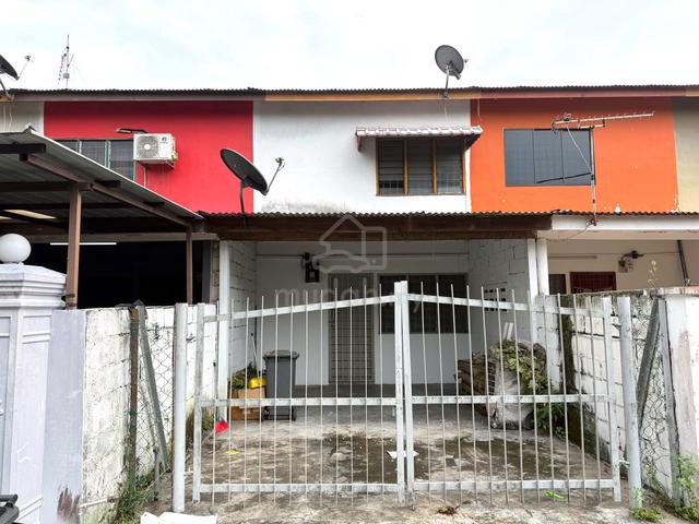 Taman Puteri Wangsa Double Storey Terrace Low Cost House 2bed Johor 1