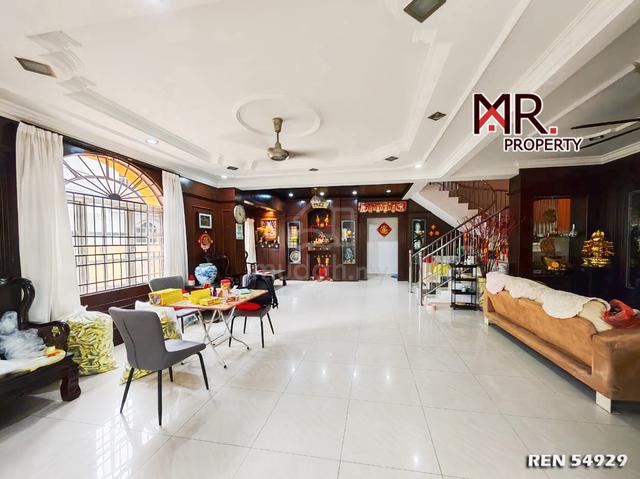 GOOD CONDITION Double Storey Semi-D House Lagenda Heights FOR SALE 1