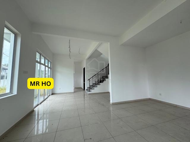 Taman Sinar Intan 3 - Corner Lot - 2 Storey Terrace - Original Unit 1