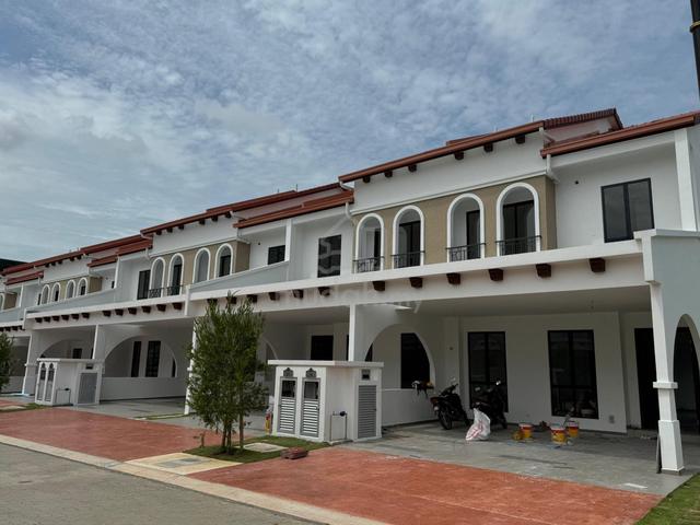 SETIA SAFIRO P2 Cyberjaya eco glades 2-stry House sejati lakeside 1