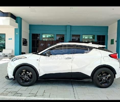 Toyota c-hr 1.8 (A) premium - 2