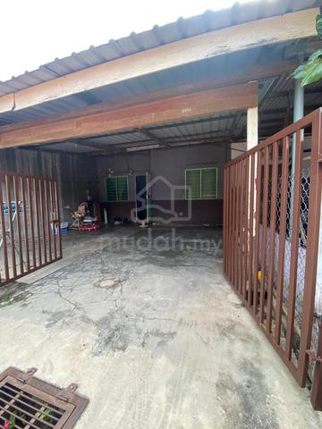[Hot Area 🔥] RUMAH TERES SETINGKAT TAMAN CEMPAKA, BUKIT GAMBIR 1