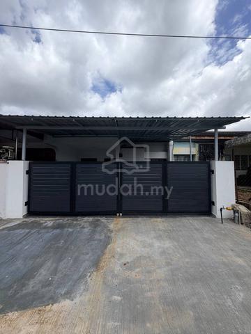 Taman Air Biru|Pasir Gudang|Single Storey Terrace|Renovated/ 1