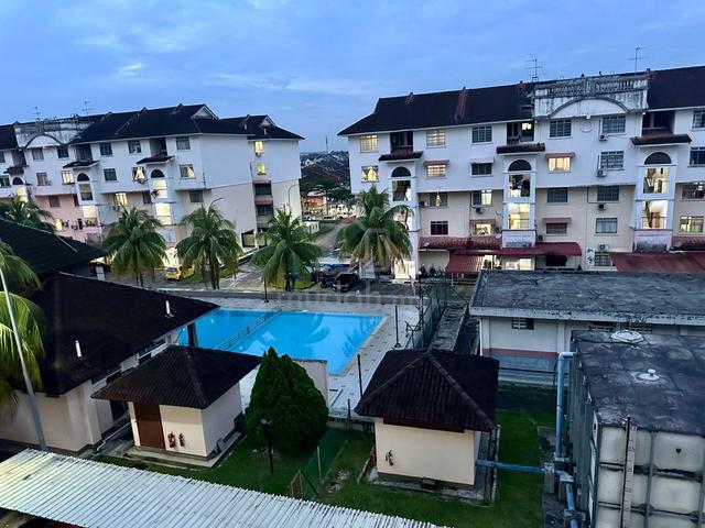 Selesa Jaya Skudai townhouse Duplex 3beds freehold gated 1