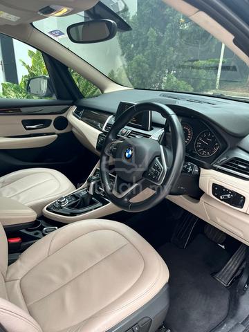 2015 Bmw 220i GRAN TOURER (LUXURY) 2.0 (A) - 5