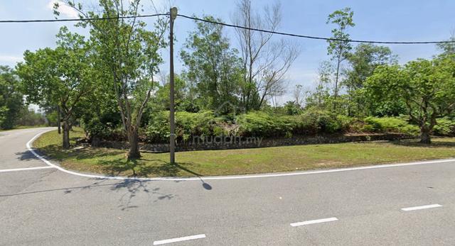Bungalow Land For Sale Bukit Beruntung 1