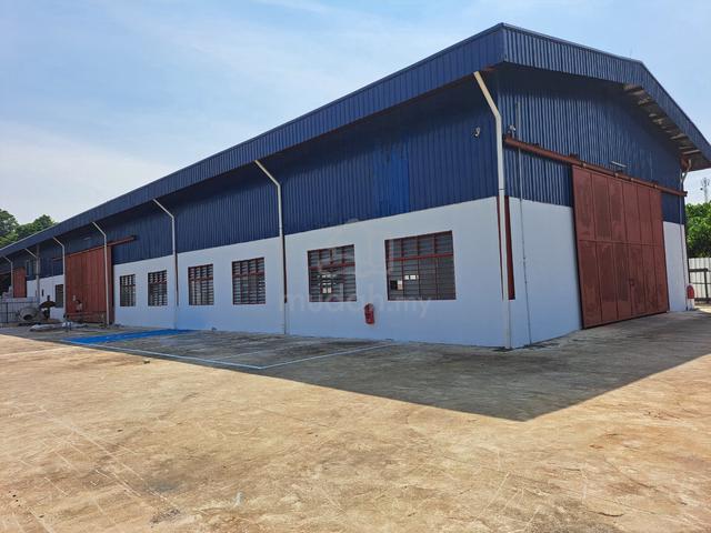 DAMANSARA Kuantan Large Semi D warehouse 50 x 100 sf 1