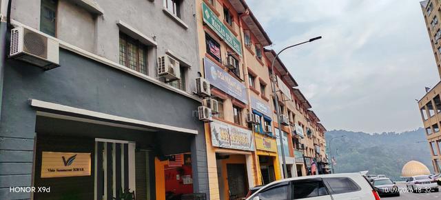 (Office Lot Level 1) Ukay Perdana, Available September 1