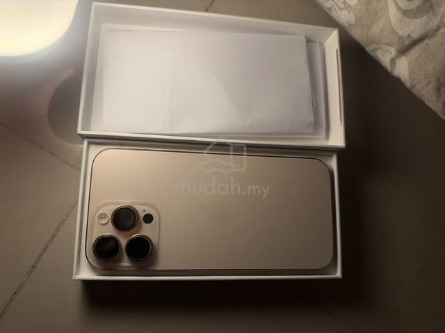 iphone 16 pro max super good condition - photo 5 of 6