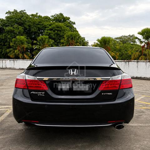 Honda ACCORD 2.0 VTi-L (A) Honda Service on time - 2